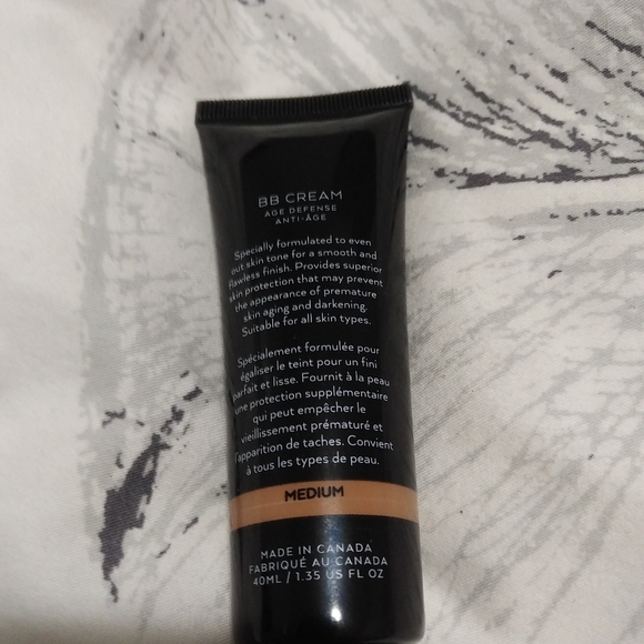 Fancy Face Anti-Aging BB Cream - Picture 2 of 2